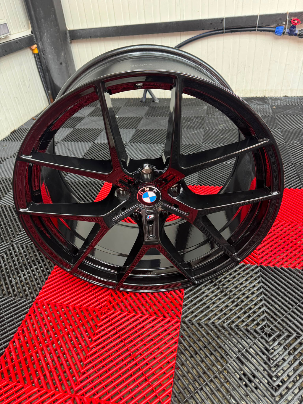 SET BMW STYLE R20 – Performanță. Design. Calitate.