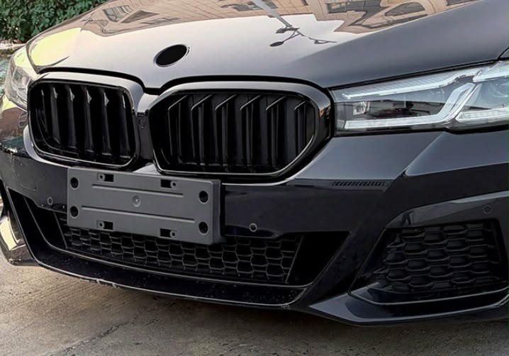 Grilă dublă BMW Seria 5 G30/G31 LCI Gloss Black