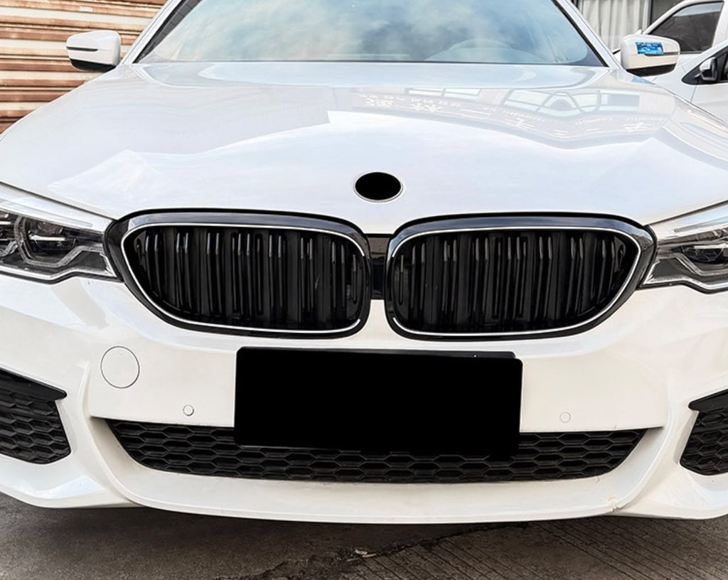 Grile BMW G30/G31 Non-LCI Gloss Black (Iluminate LED)