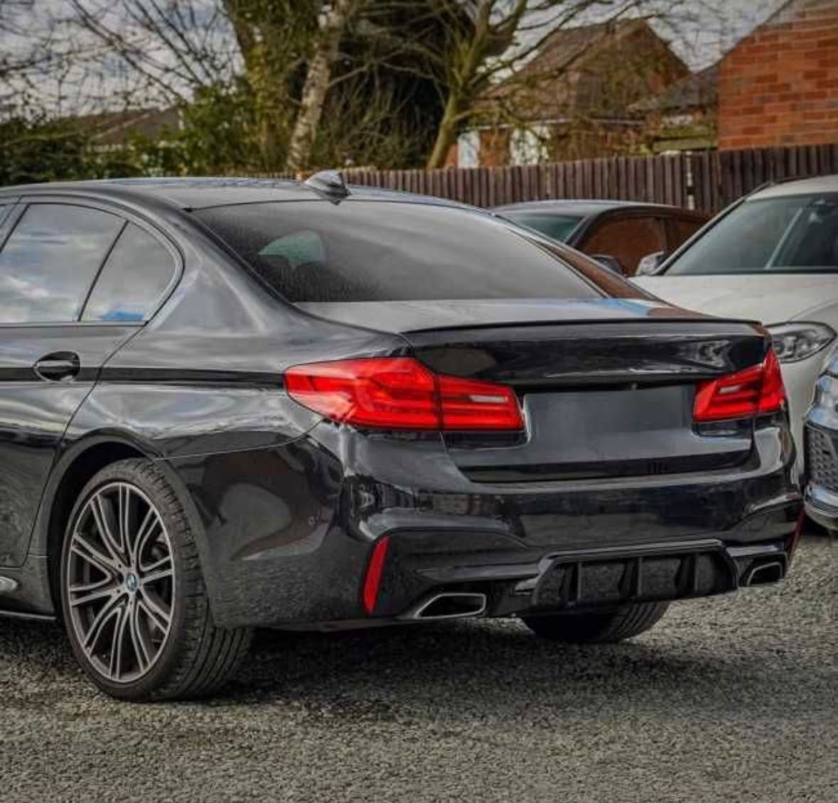 Difuzor BMW M Performance G30/G31 Gloss Black – Quad Exhaust